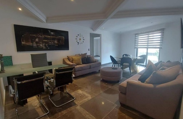 Encantador y Lujoso Apartamento