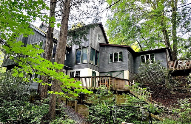 Enchanting Forest Retreat