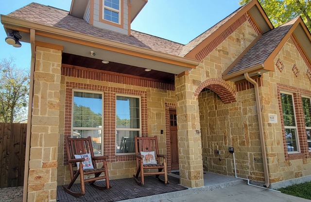 Enchanting house near downtown Dallas!