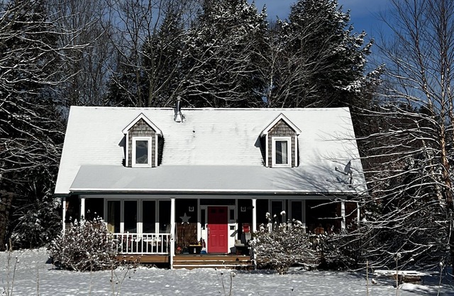 Enchanting Quiet Vermont Private Home. Rural vibe, perfect location!