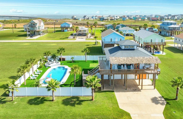 Endless Activities-Private Pool,Hot Tub,Fire Pits!