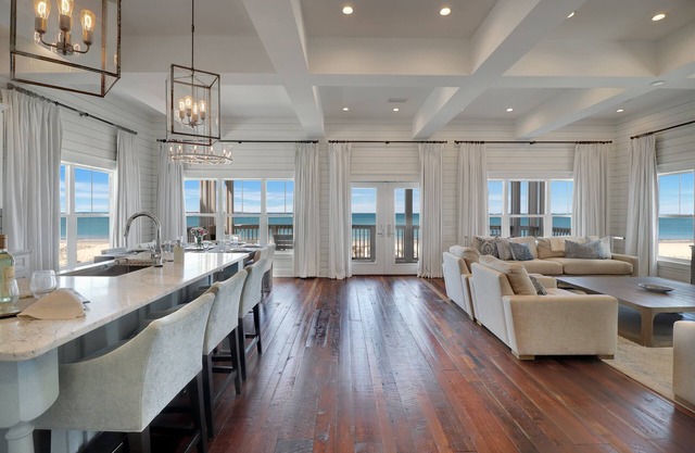 ENDLESS SUMMER IS A LUXURIOUS, CUSTOM GULF FRONT HOME, WITH PANARAMIC VIEWS!