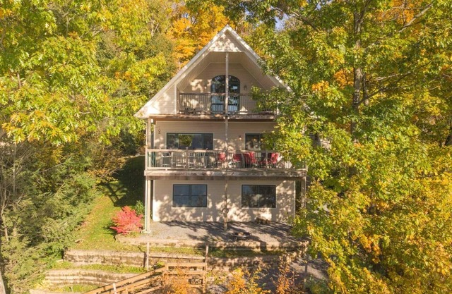 Englisches Lakehouse: "Spektakuläre Ausblicke auf den Seneca Lake Wine Trail"