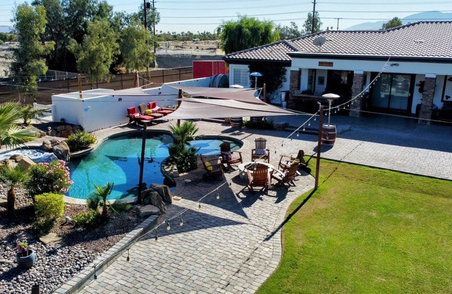 Genießen Sie 5 Morgen Privatsphäre und Spaß!