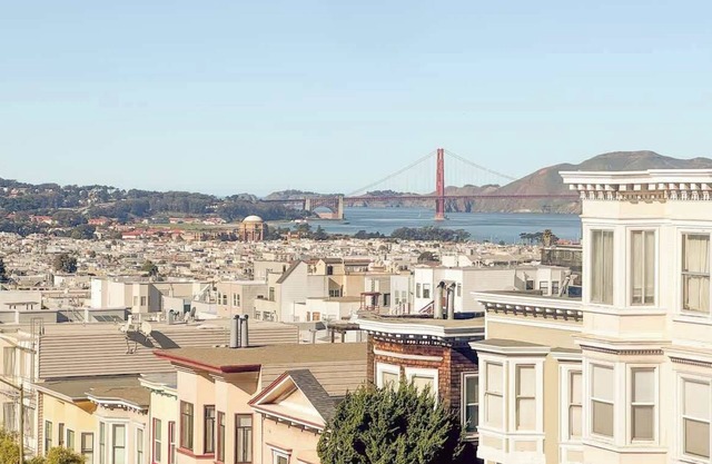 Enjoy a Golden Gate view in your 3BD Nob Hill home