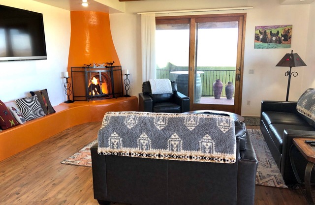 Genießen Sie Agave House, ein 2 BR w / 2 Bad im Schatten des Berges. Wrightson