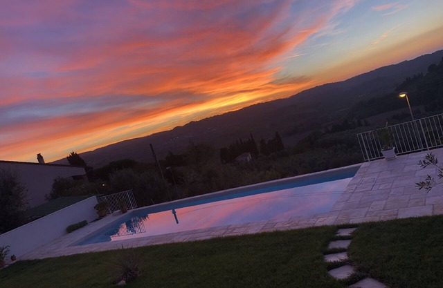 Atemberaubende Aussicht und Sonnenuntergänge vom Pool aus - Casa Magnolia SOLE