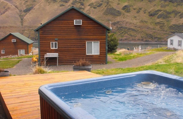 Enjoy some quality family time at the Snake River Rendezvous!!