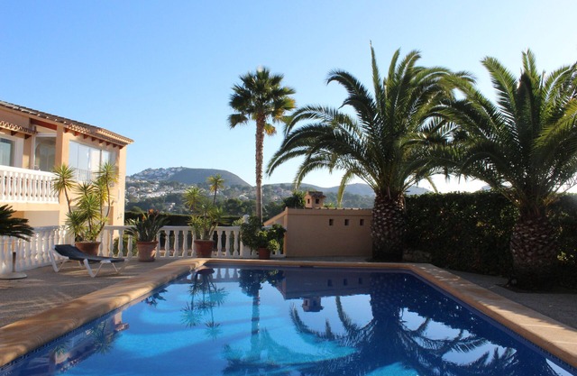 Den Frühling an der Costa Blanca genießen - Tolle Frühjahrssangebote ab 1 Monat
