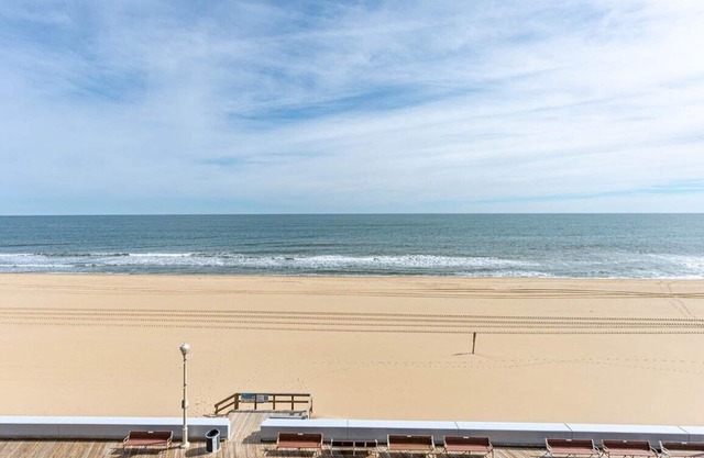 Enjoy the Amazing Views from this Boardwalk/Beach Front Location!!