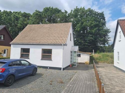 Enjoy The Charming Townhouse Close To The Beach