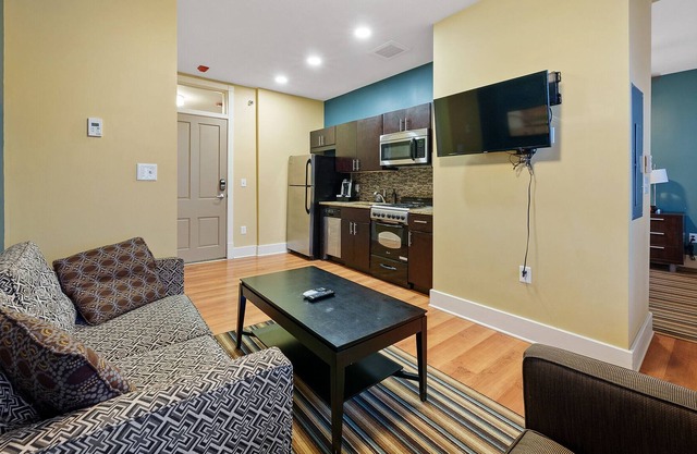 Enjoy the convenience of Condo Living located in close proximity to Wheeling 303