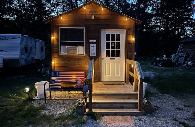 Rivers Point Glamping for 2 - very private and peaceful