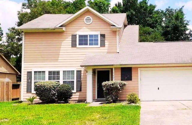 Enjoy Vacation in a Quiet Area w/ Huge Backyard!