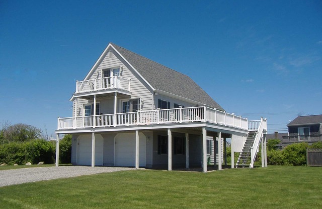 Genießen Sie Ihren Sommerurlaub mit Blick auf das Meer in Narragansett, Rhode Island!