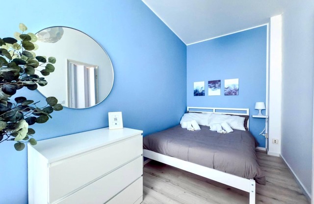 Entire Apartment Padova - Free Parking - Convenient to the Station / Hospital
