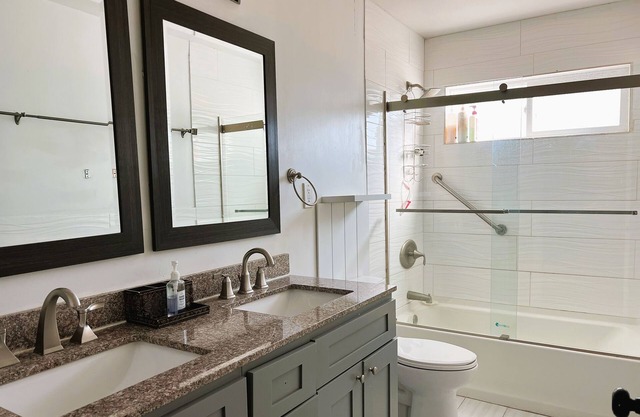 Entire Gated House Lake Elsinore, CA - 5min to Launch Pointe Park