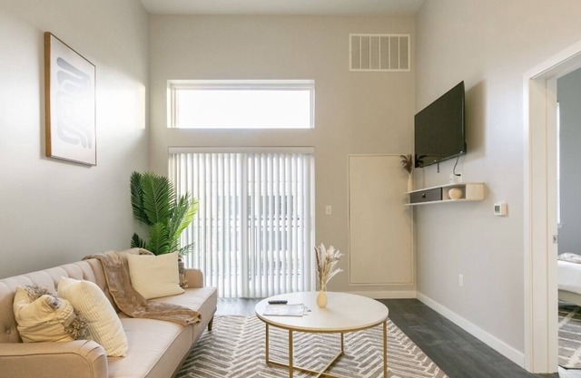 Entire Harbor Point Apt Boho Style Free Parkin/Gym