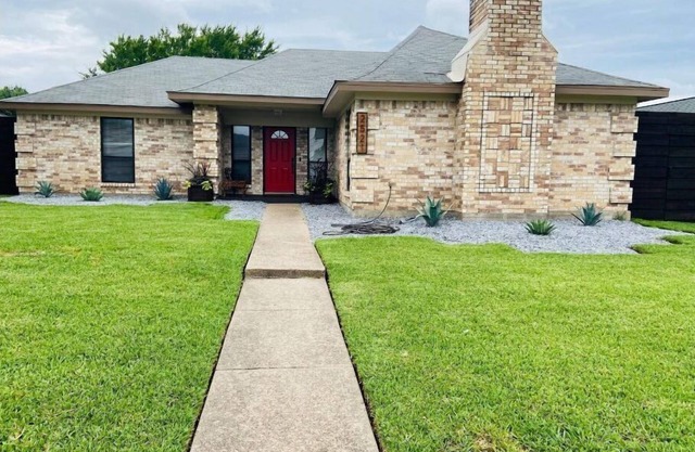 Entire Home in Garland Full of Entertainment