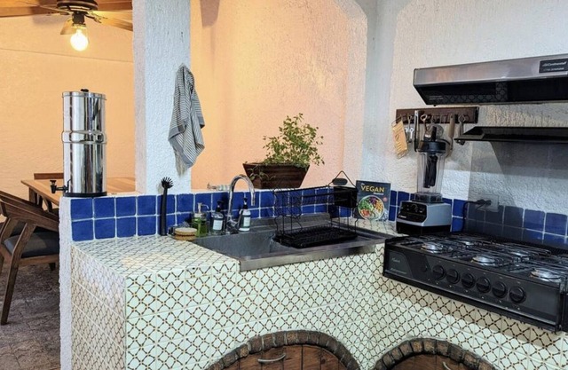 Entire House in the heart of Coyoacán CDMX
