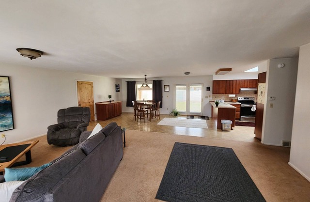 Entire House Near Yellowstone