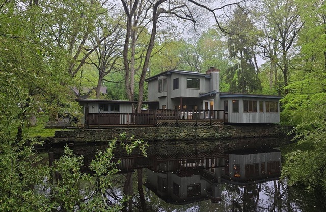 Entire House on Scenic Estate with Private Pond in Exclusive Neighborhood