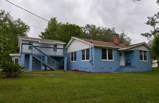 Entire House-Sleeps 7-South Jacksonville Gem