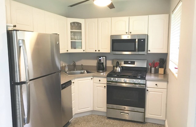 Entire House W/hot TUB Walk TO Wilton Manors