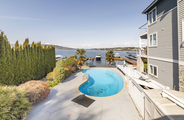 ENTIRE LAKEFRONT HOME