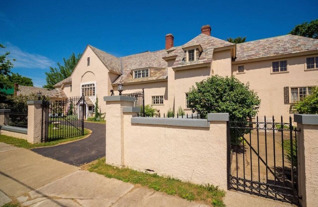 Entire Mansion · The Hamilton Mansion with Extraordinary Spaces