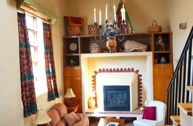 Entire Private Loft Style Villa at the House in Breaking Bad