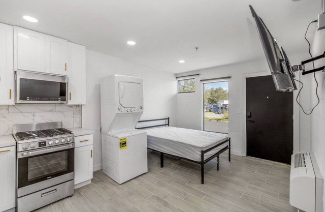 Entire serviced apartment in McAllen, Texas