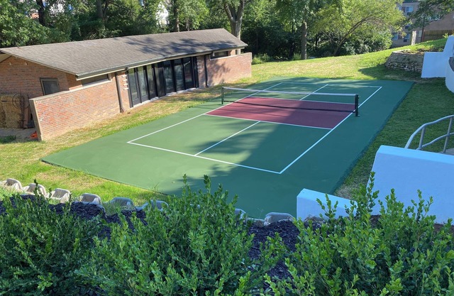 EPIC PICKLE BALL GUEST RETREAT
