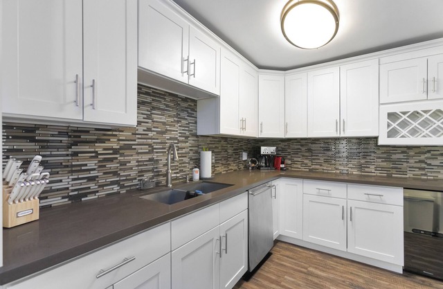 Epicurean remodel in central location