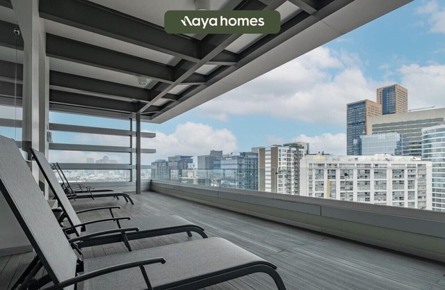 Equipped Apt w/Terrace | City View | Pool | Gym