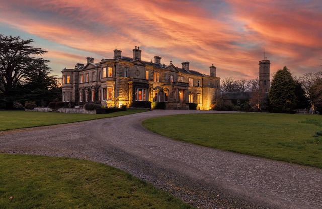 Errol Park - Grand Stately Home & Views, Sleeps 20!