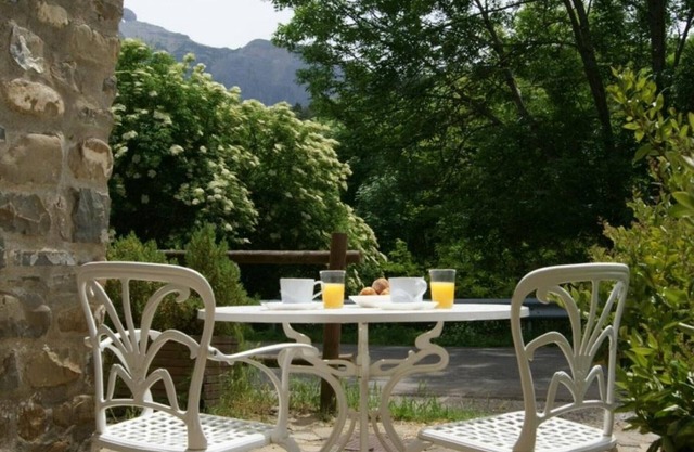 Villa Sallent de Gállego-El Formigal, 5 bedrooms, 12 persons