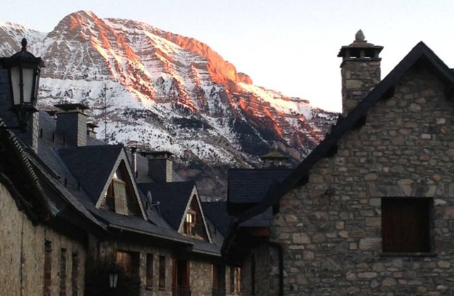 Apartment Sallent de Gállego-El Formigal, 2 bedrooms, 4 persons