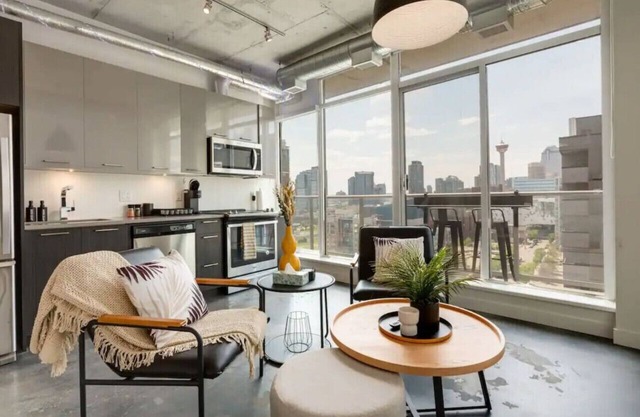 Escape in the Sky Studio | Peaceful & Cozy