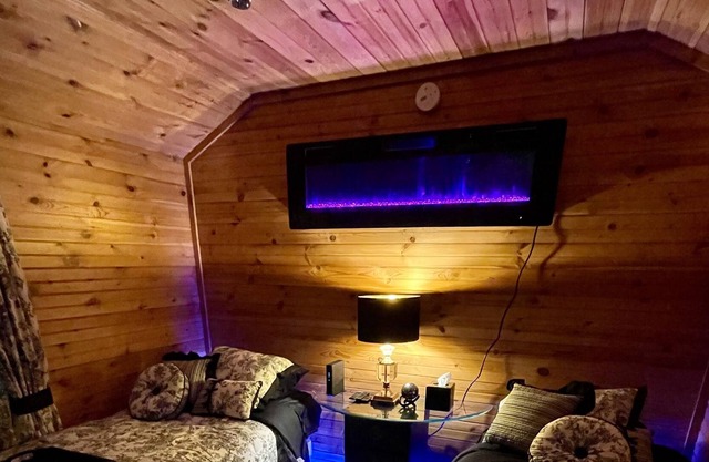 Escape to a quiet cabin in the woods