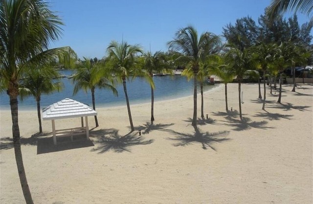 Flucht ins Strandparadies! AB 99 US-Dollar. 00 / NT BEST VALUE! GARANTIERT!!