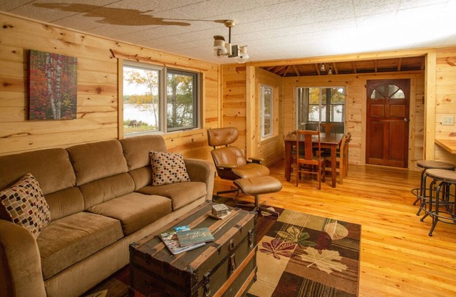 Culhane Lake Resort vom Netz im Paradies mit dem Komfort von zu Hause.