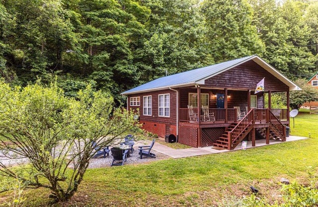 Escape to the serene Diamond Creek Cabin
