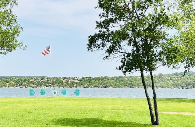 Escape to waterfront acreage at PK...