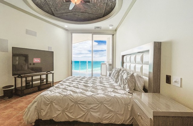 Esmeralda Beach Resort 2 Bedrooms Condo B 301