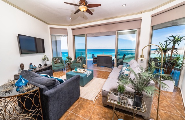 Esmeralda Beach Resort 3 Bedrooms Condo B 601