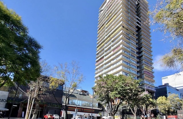 Espacio Parallelo, Vista & Ubicación