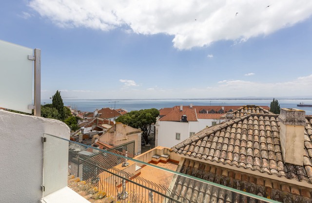 MY LX FLAT Alfama Loft Castle mit Terrasse und Panoramablick