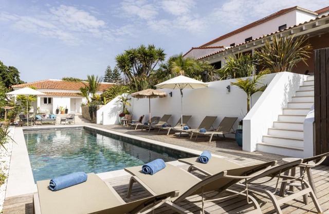 Estoril Contemporary Garden Villa by CadenzaLux