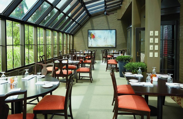 Ethan Allen Hotel